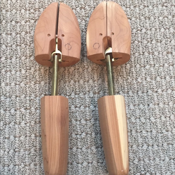 Nordstrom Cedar Shoe Trees - Picture 4 of 5